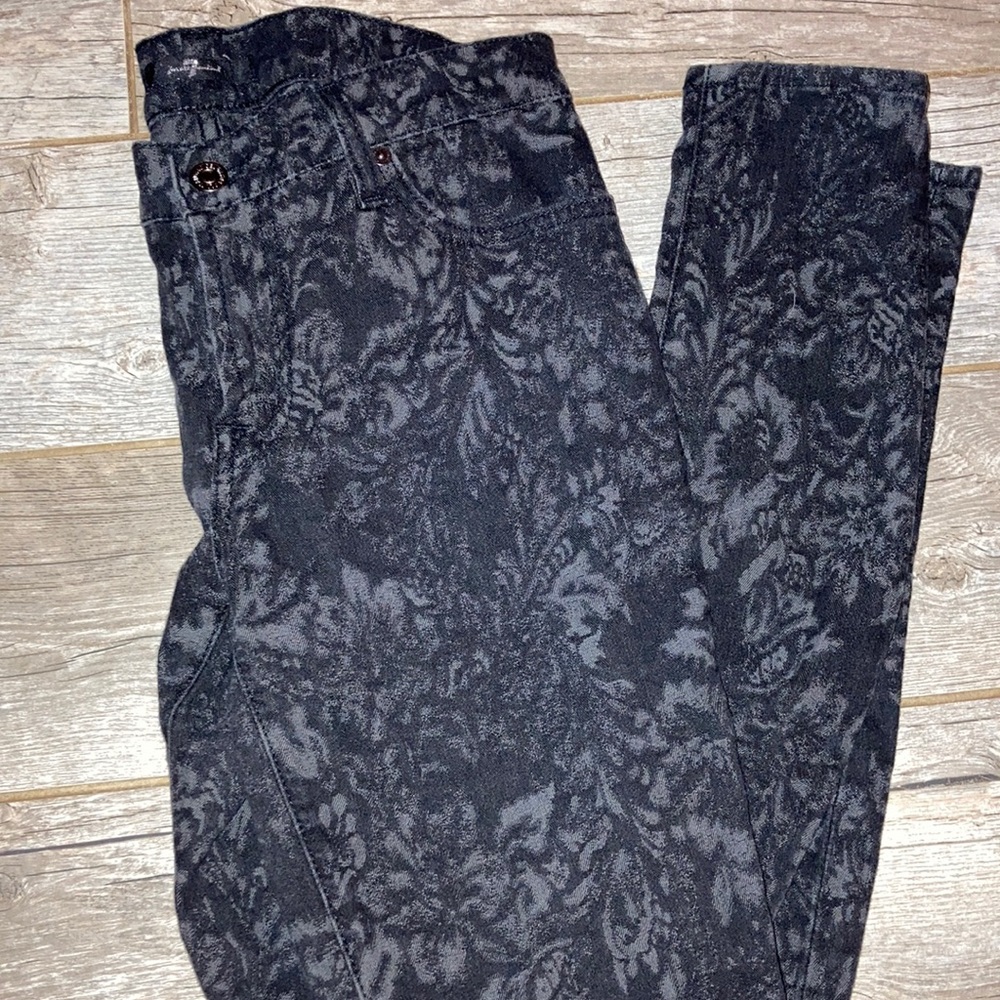 7 For All Man Kind jeans